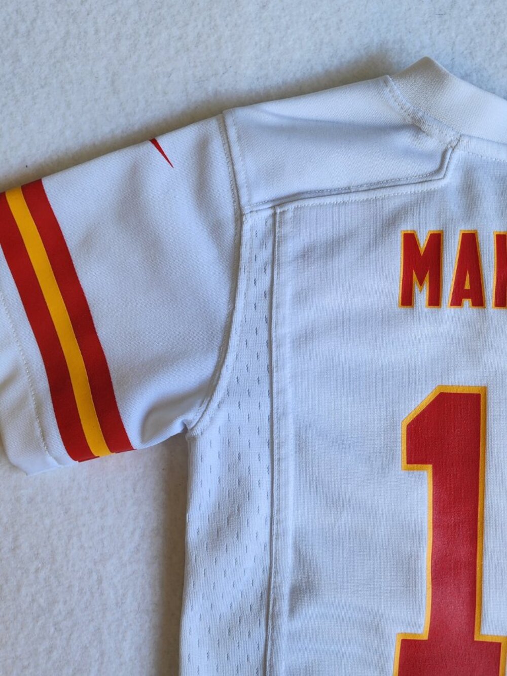Nike Kansas City Chiefs Patrick Mahomes Jersey Toddler 4T - Picture 11 of 16